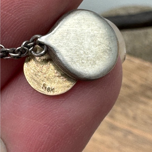 18k & Sterling Silver Necklace with gray-green sapphire beads and etched quote - Picture 6 of 12